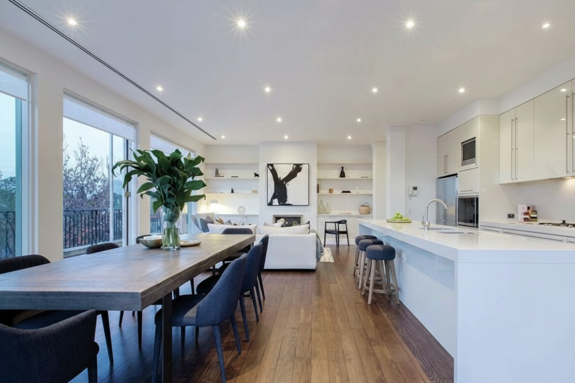 COOPER ROBINSON INTERIORS, MELBOURNE 
Styling: Studio Brasier

