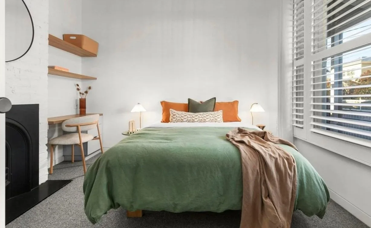 CLARITY ONE PROPERTY STYLING 
Styling: Studio Brasier