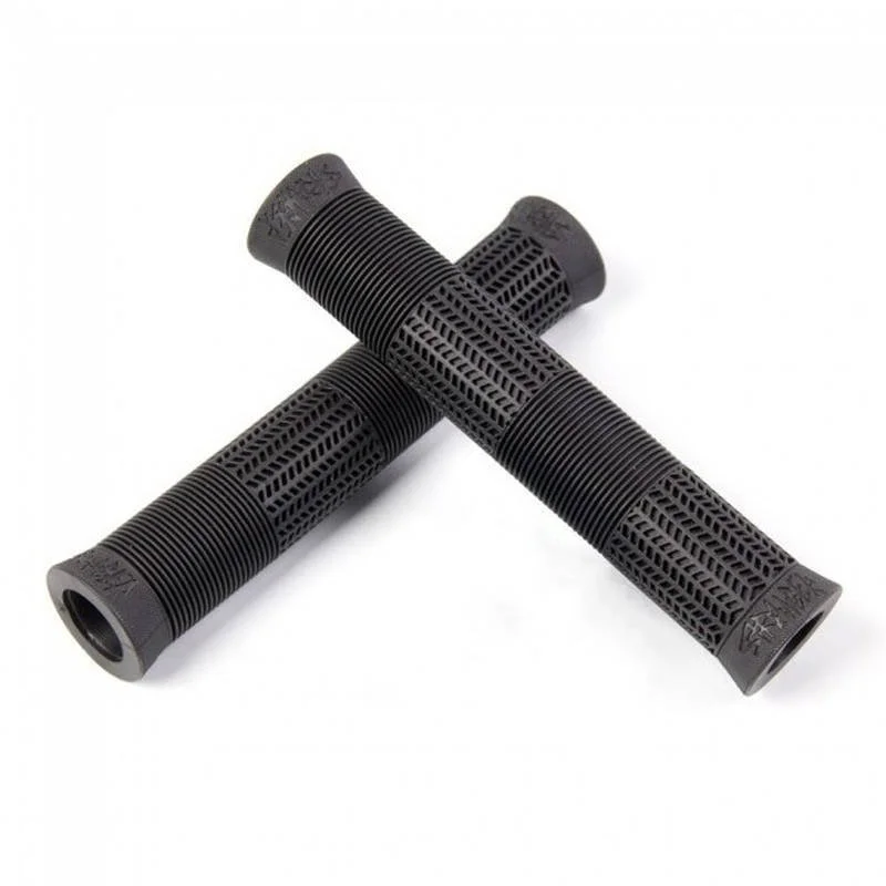 PUNOS STRANGER CALEB QUANBECK 165MM NEGRO