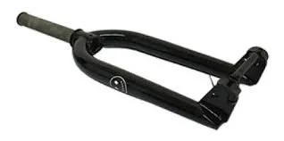 TIJERA STRANGER NEGRA 28MM