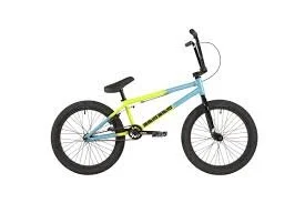 BICI 20" UNITED SUPREME 20.75" AMA/AZUL