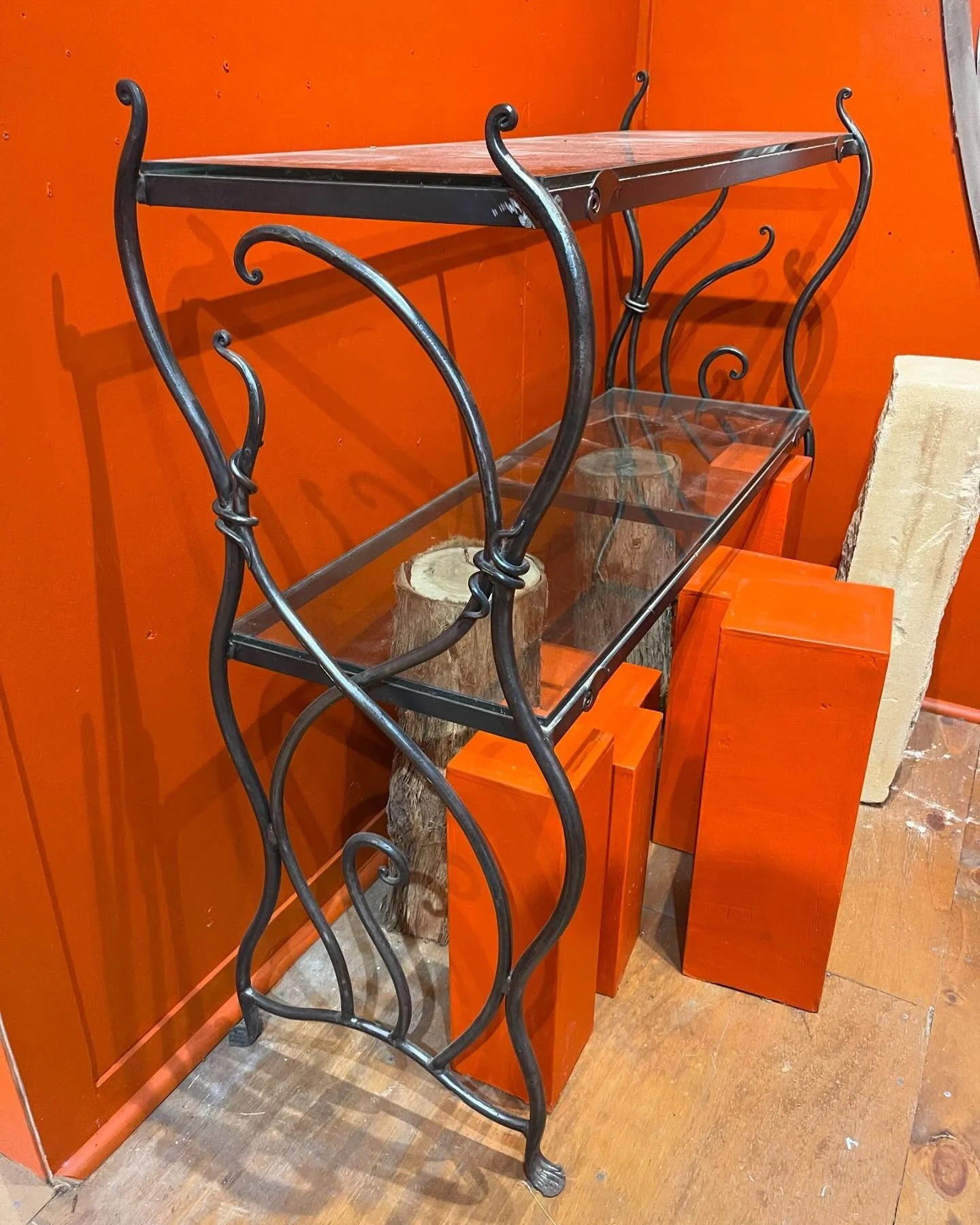 FINAL CLEARANCE- HALF PRICE AND MORE

TWO DAYS ONLY

I went down to the gallery the other day for the first time in 6 weeks and saw there were a number of pieces yet to sell. These will be available for purchase this weekend only, at bargain prices, 