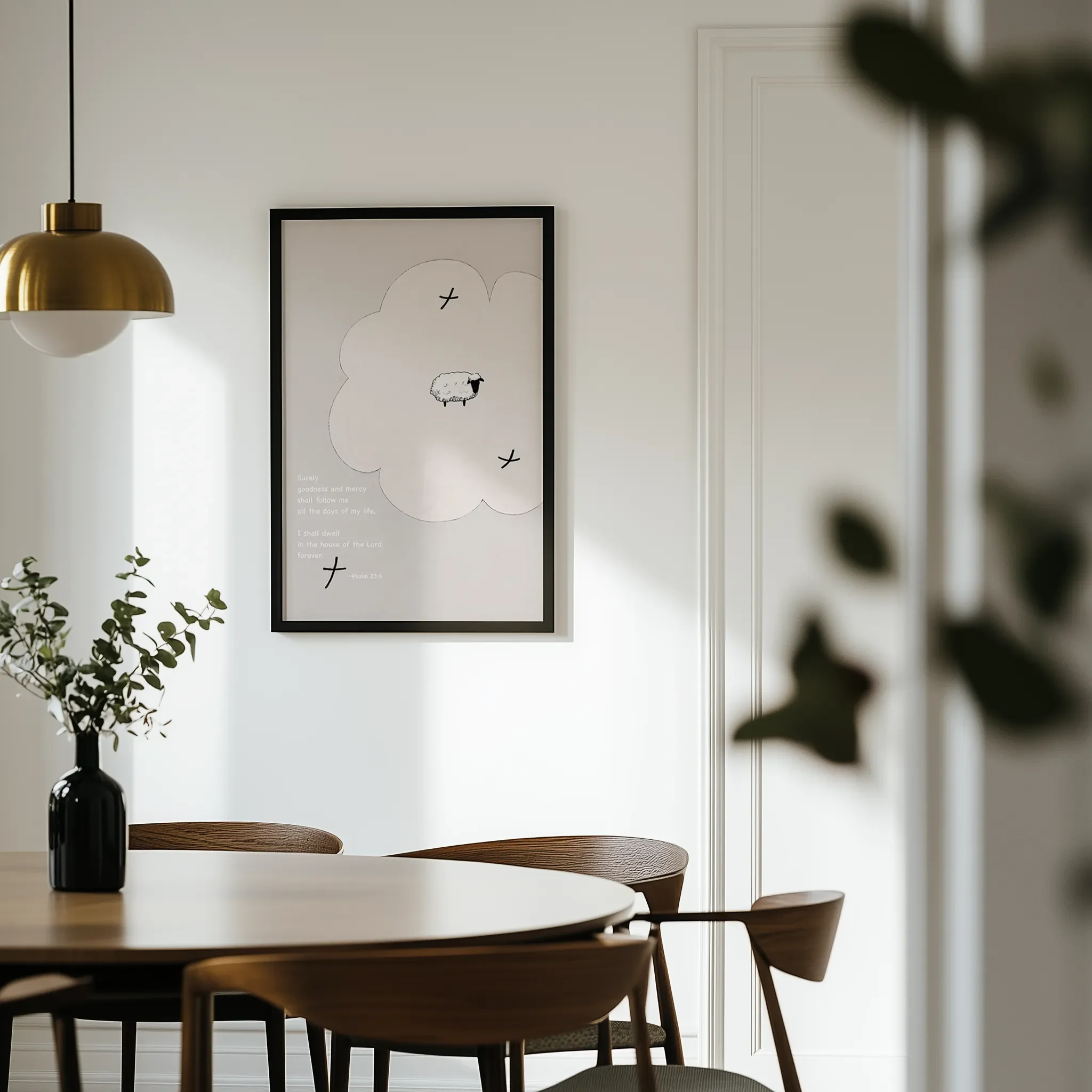 Displayed in a light dining room with a wooden round table and chairs.