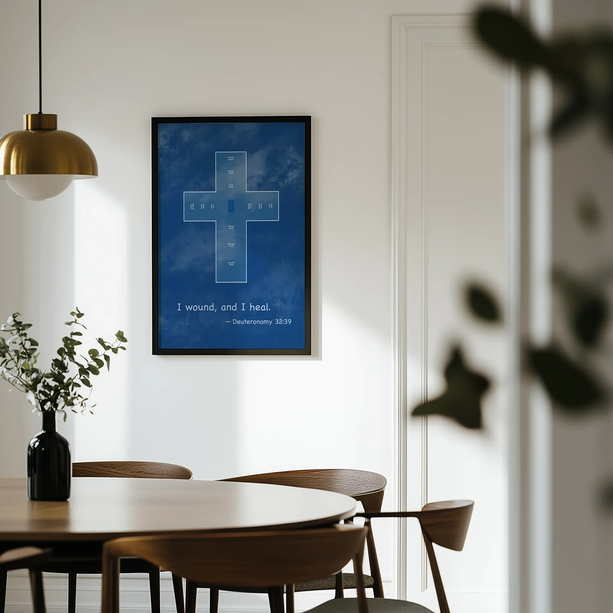 Displayed in a light dining room with a wooden round table and chairs.