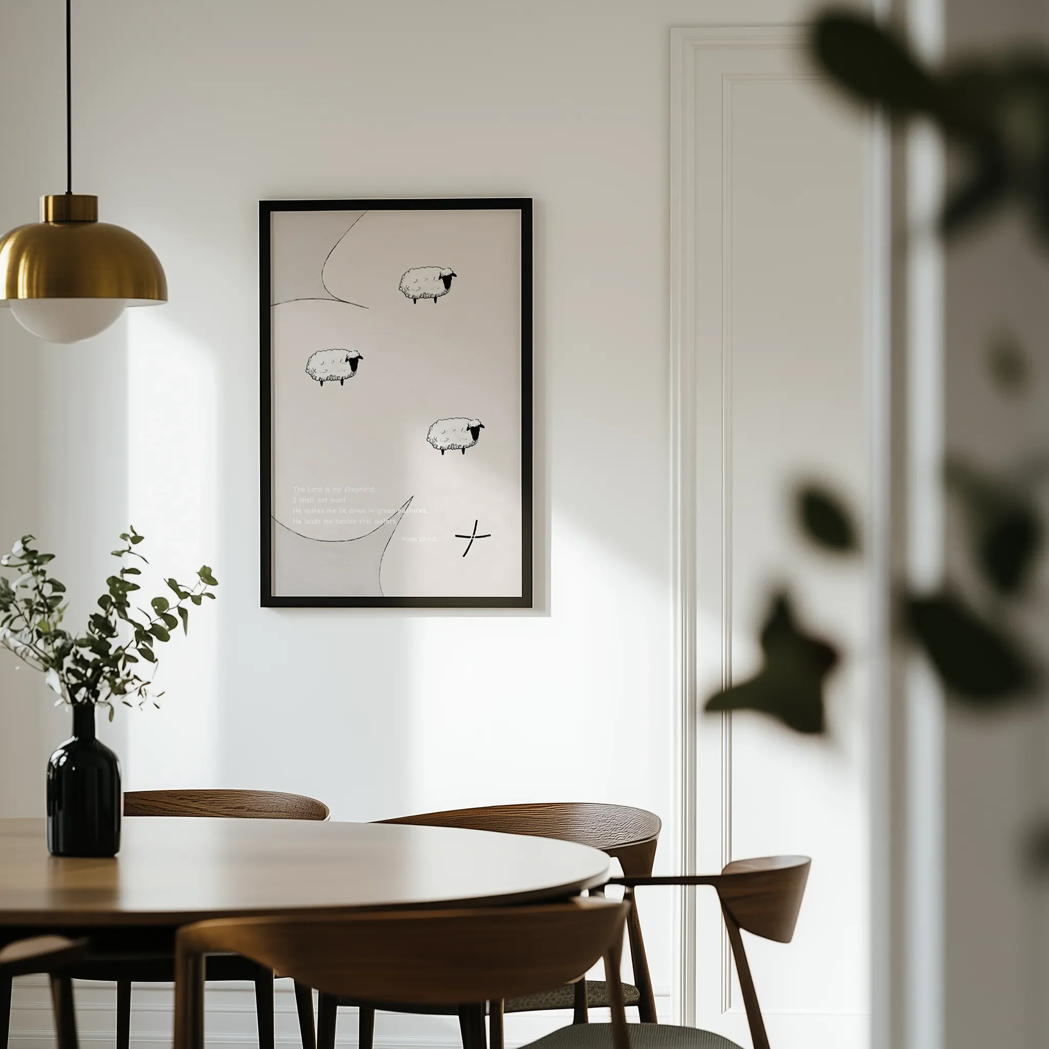 Displayed in a light dining room with a wooden round table and chairs.