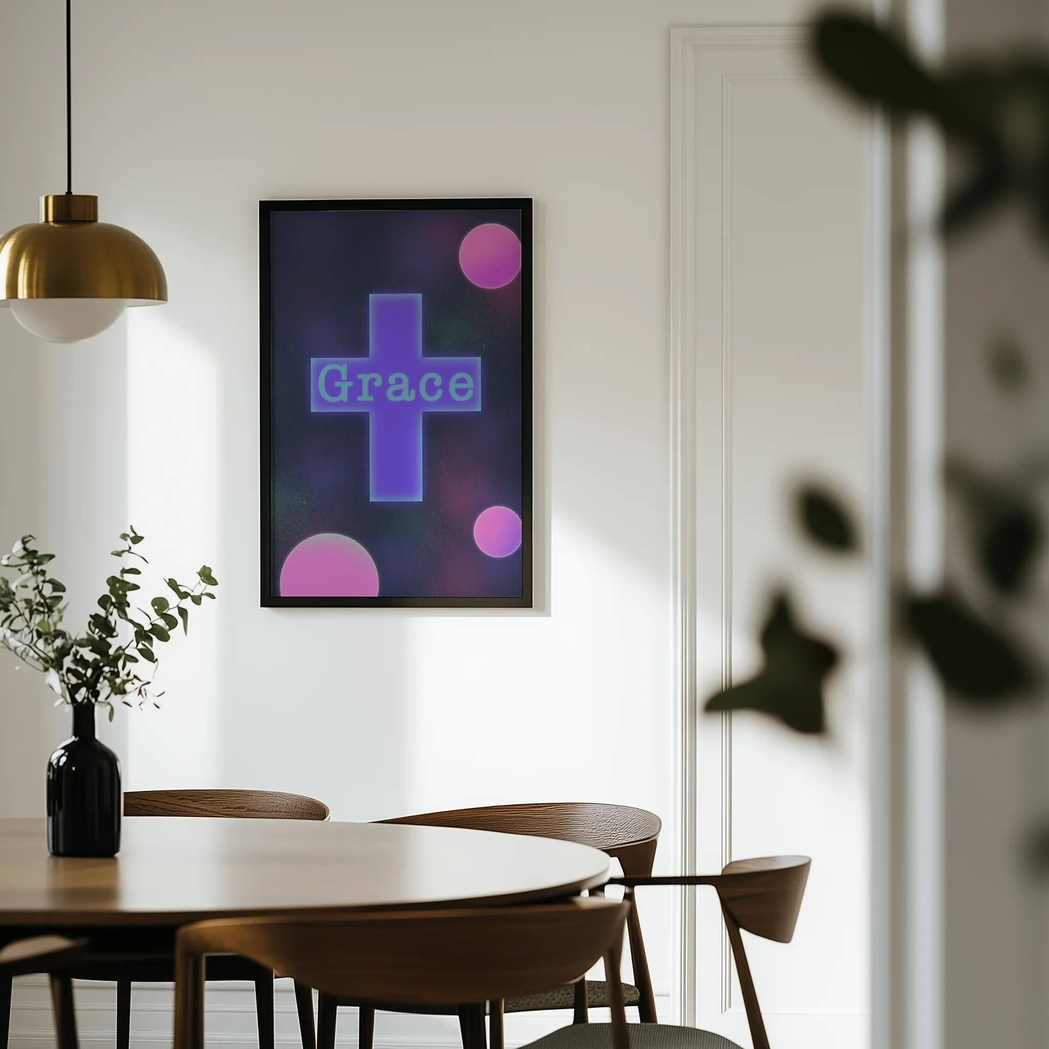 Displayed in a light dining room with a wooden round table and chairs.