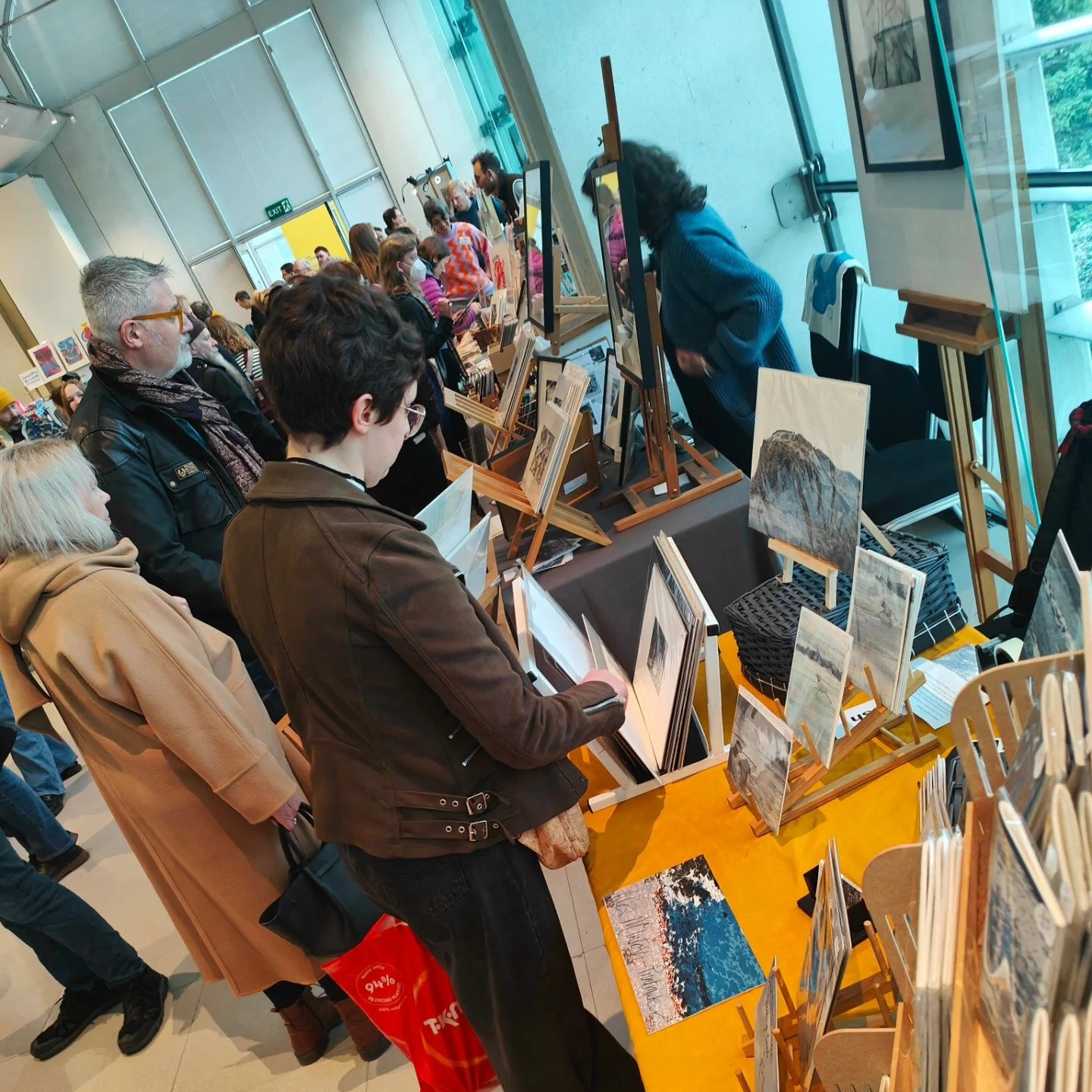 Wow what a day! Now that I've recovered I would like to take a moment to thank @sheffieldprintfair  for having me at their lovely event! To everyone that came, chatted and that bought work from myself or any other of the frankly brilliant printmakers