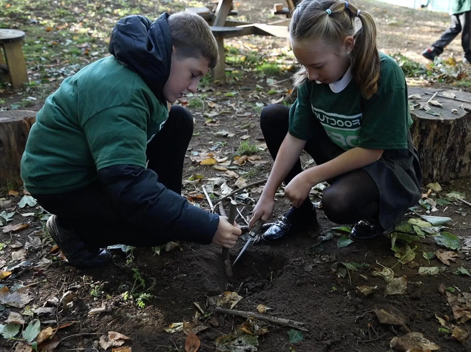 The Role of Emotional Intelligence in Outdoor Learning: Supporting Every Child, Including Those with Autism