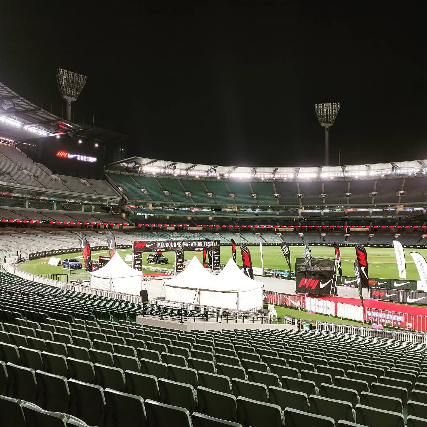 Good morning Melbourne! The finish line is waiting 🏅🏅🏅 #melbmara