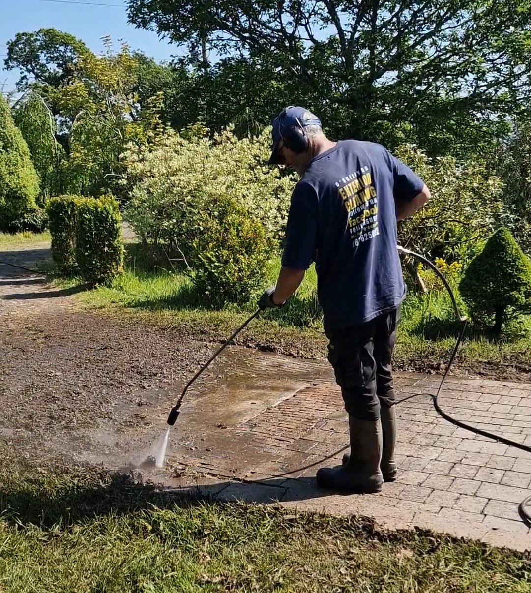 AGRICULTURAL CLEANING