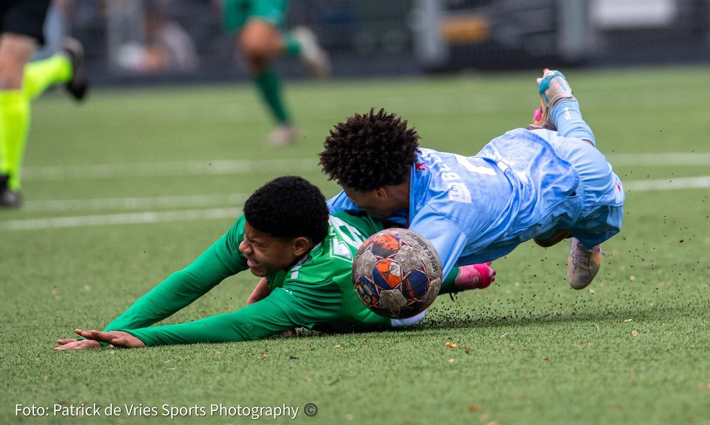 ⚽️ FC Dordrecht O15 - Sparta O15
📅 11 oktober 2025
📍 Jeugdhome FC Dordrecht
Uitslag: 0️⃣➖2️⃣

De foto&rsquo;s zijn te vinden op mijn website (link in de bio)

#fcdordrecht #fcdordrechtjeugd #fcdordrechtjeugdopleiding #boelsfootballacademy #fcdordre
