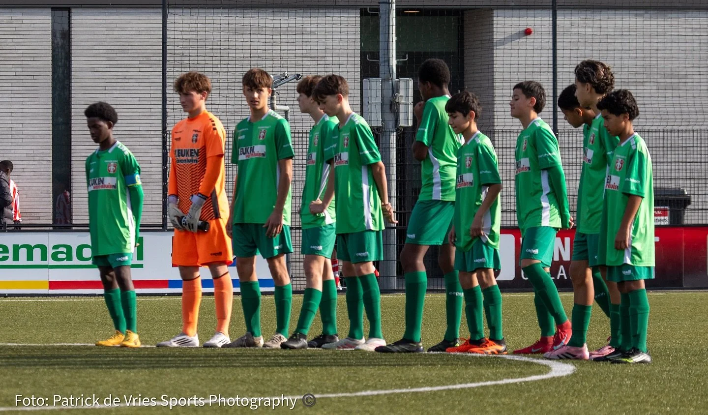 ⚽️ Sparta O15 - FC Dordrecht O15
📍 Nieuw Terbregge
📅 8-11-25
Uitslag: 3️⃣➖2️⃣

#fcdordrecht #fcdordrechtjeugd #fcdordrechtjeugdopleiding #fcdordrechto15 #boelsfootballacademy #sparta #spartajeugdopleiding #spartao15 #sportsphotography🏈🏀⚽️⚾️🏐 #sp