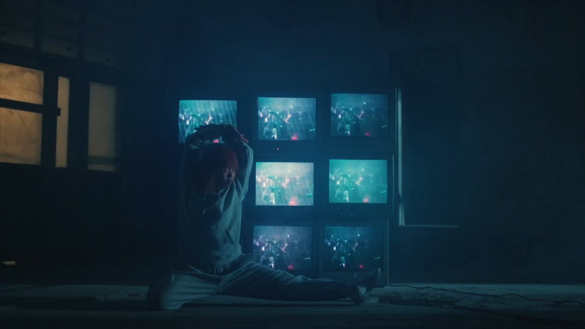 Sequence 02.00_00_37_20.Still009.png