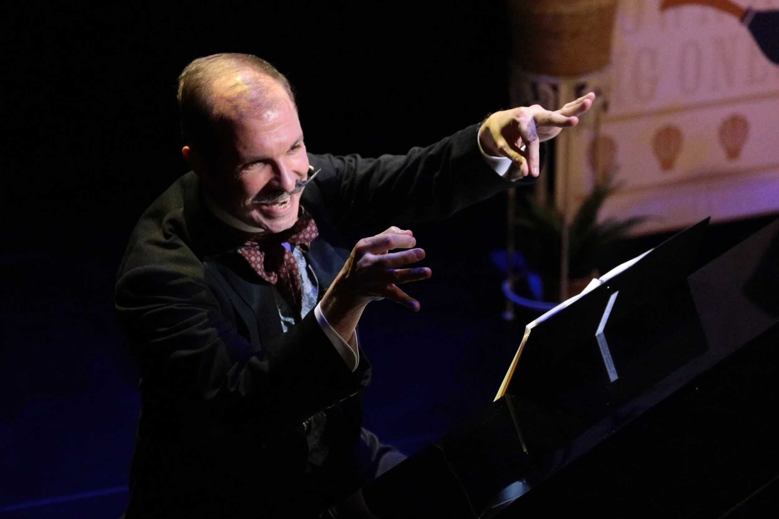 DDD - Tom Carradine.JPG