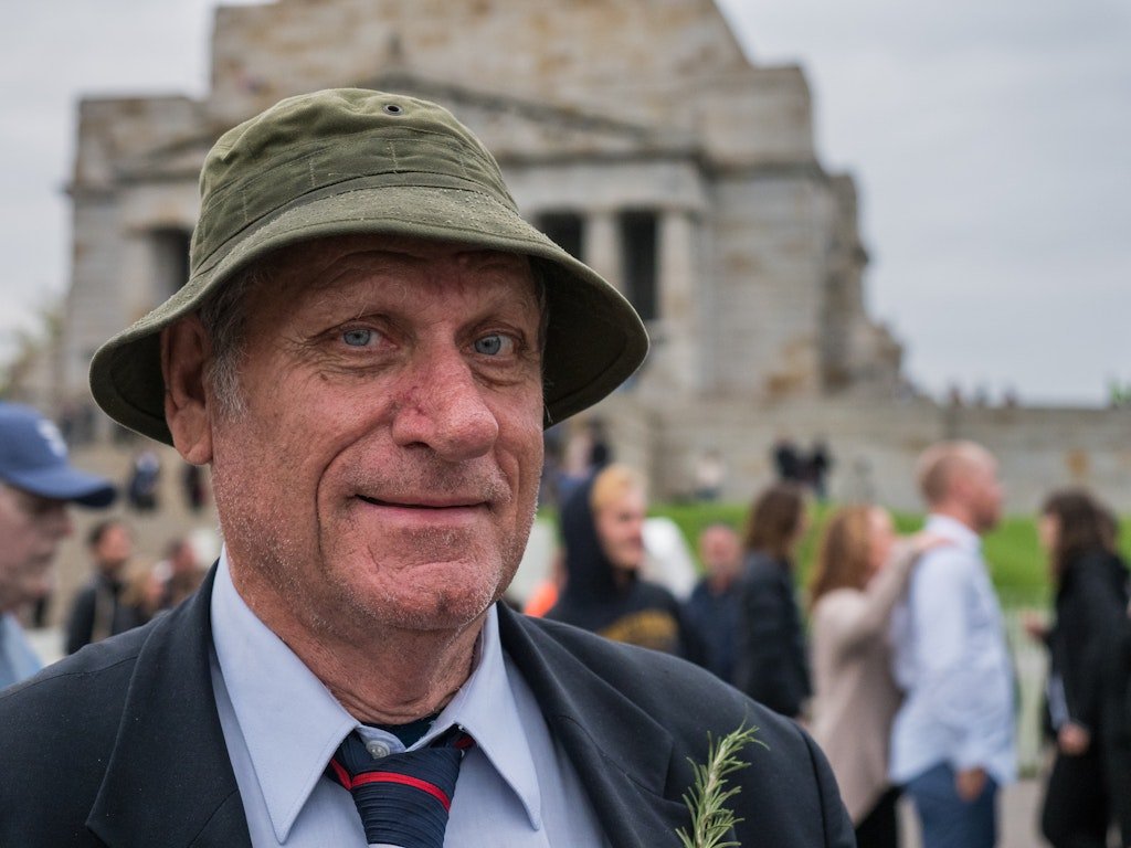 2048_5ae54bad8d6b9﹖