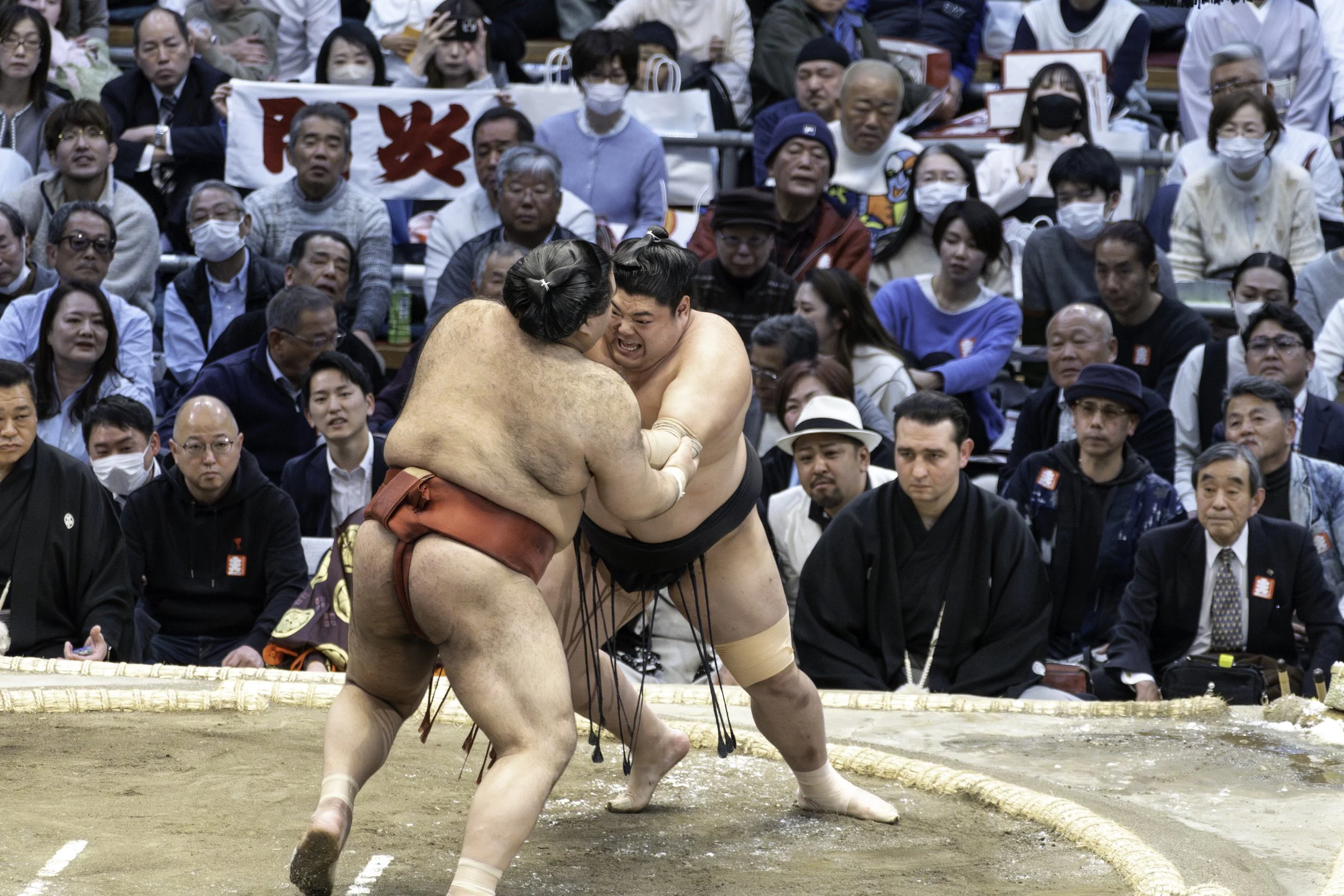 OsakaSumo20240321-14-DSC04021-Enhanced-NR.jpg
