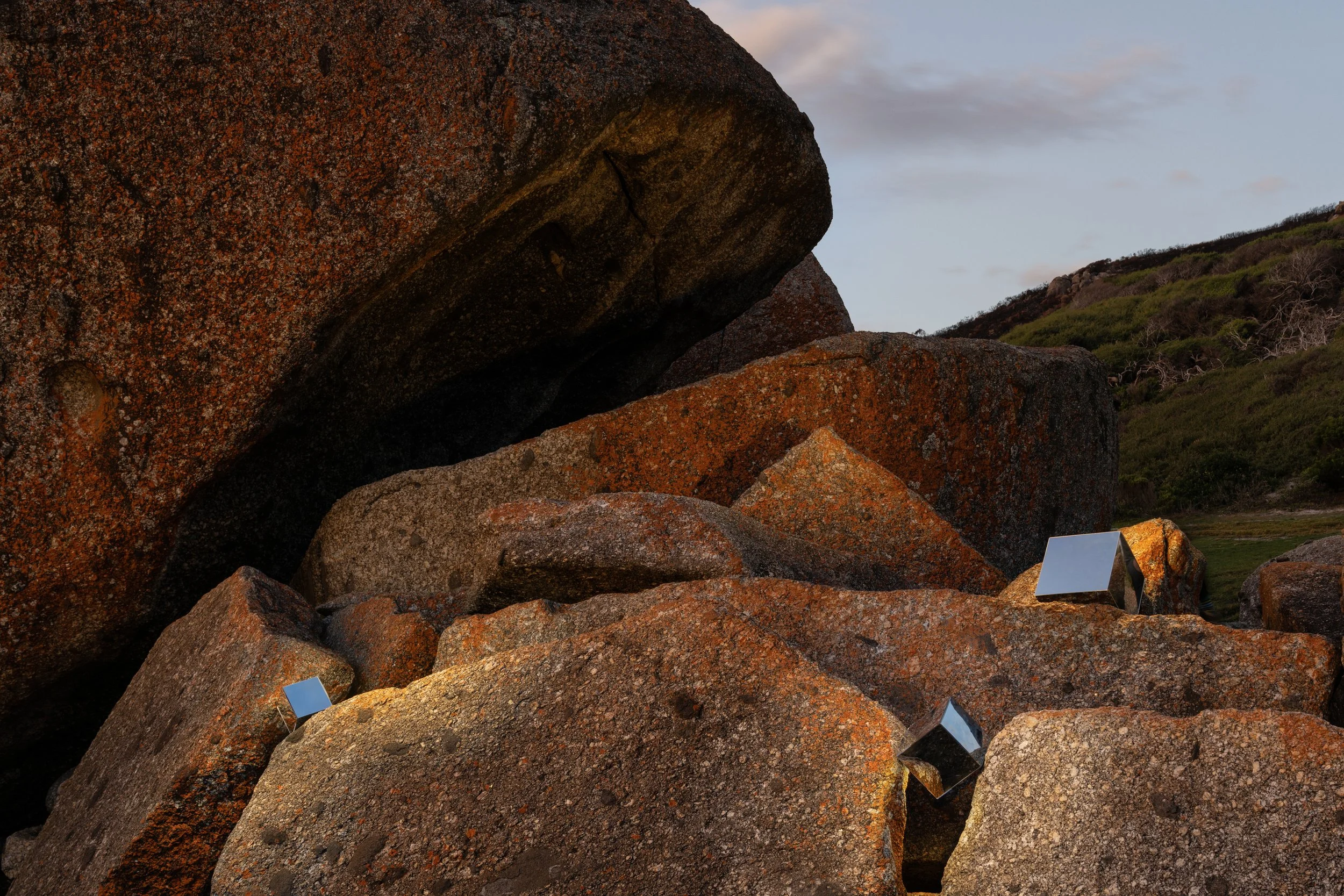 Presence20220514-4-SqueakyBeachRocks.jpg