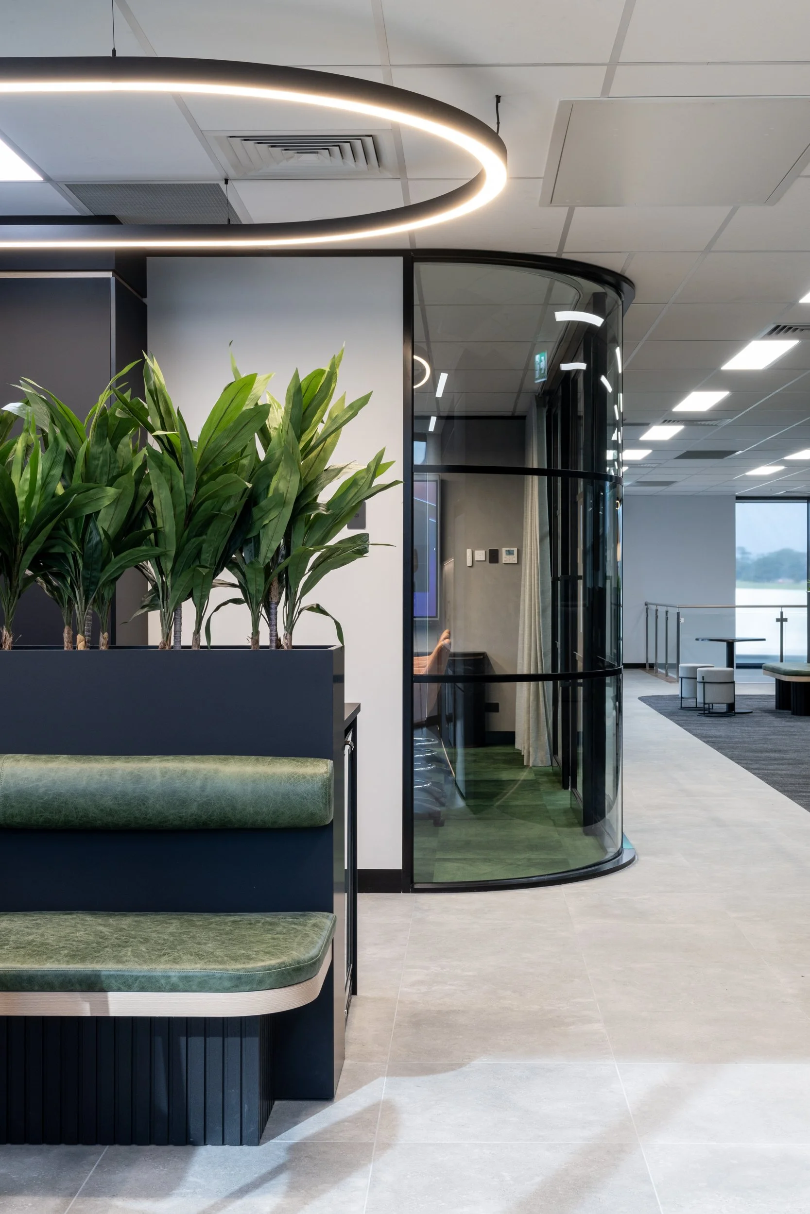 Kings Transport for Canopy Fitouts