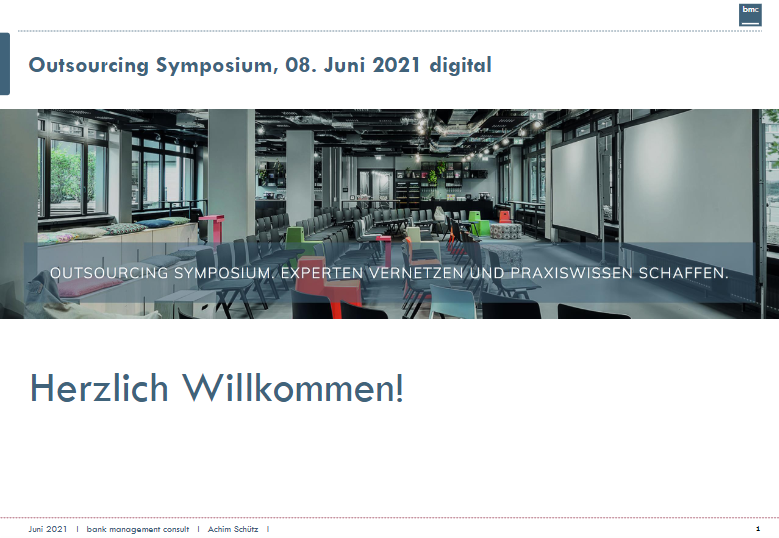 Digitales Screenshot eines Online-Workshops-Events mit der Überschrift "Outsourcing Symposium, 08. Juni 2021 digital" und Willkommensnachricht "Herzlich Willkommen!" auf einer modernen Konferenzraum-Website.