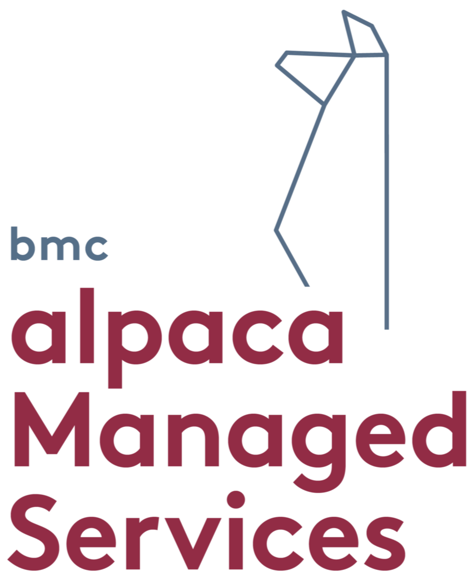 Logo mit einer Strichzeichnung eines Alpaca, der über der Wortmarke 'bmc alpaca Managed Services' steht.