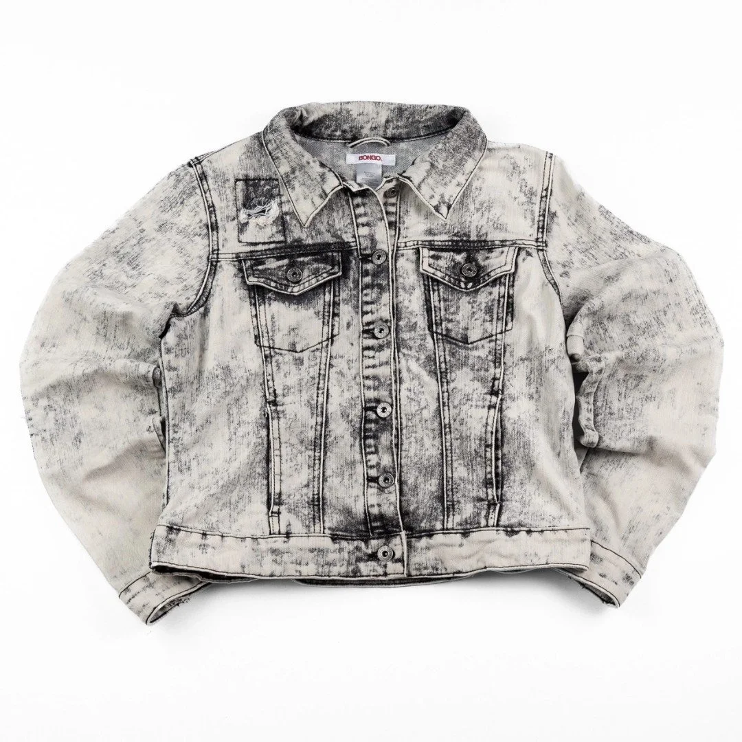 Y2K Bongo Acid Wash Denim Jean Jacket Women&rsquo;s XL 

cleanthrifts.com