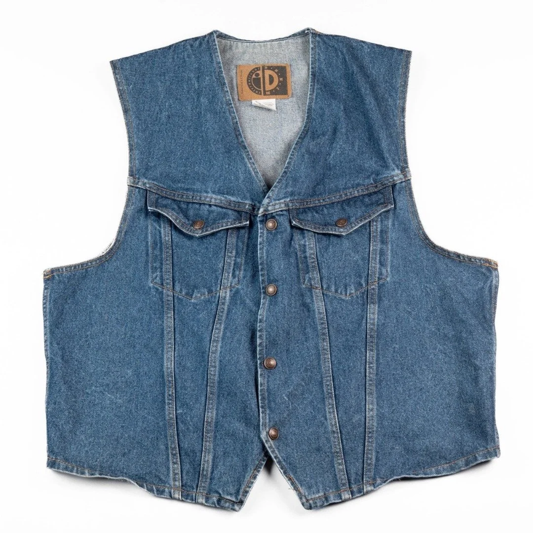 Vintage International Denim Vest Men's XL Made in Canada 90s 

cleanthrifts.com