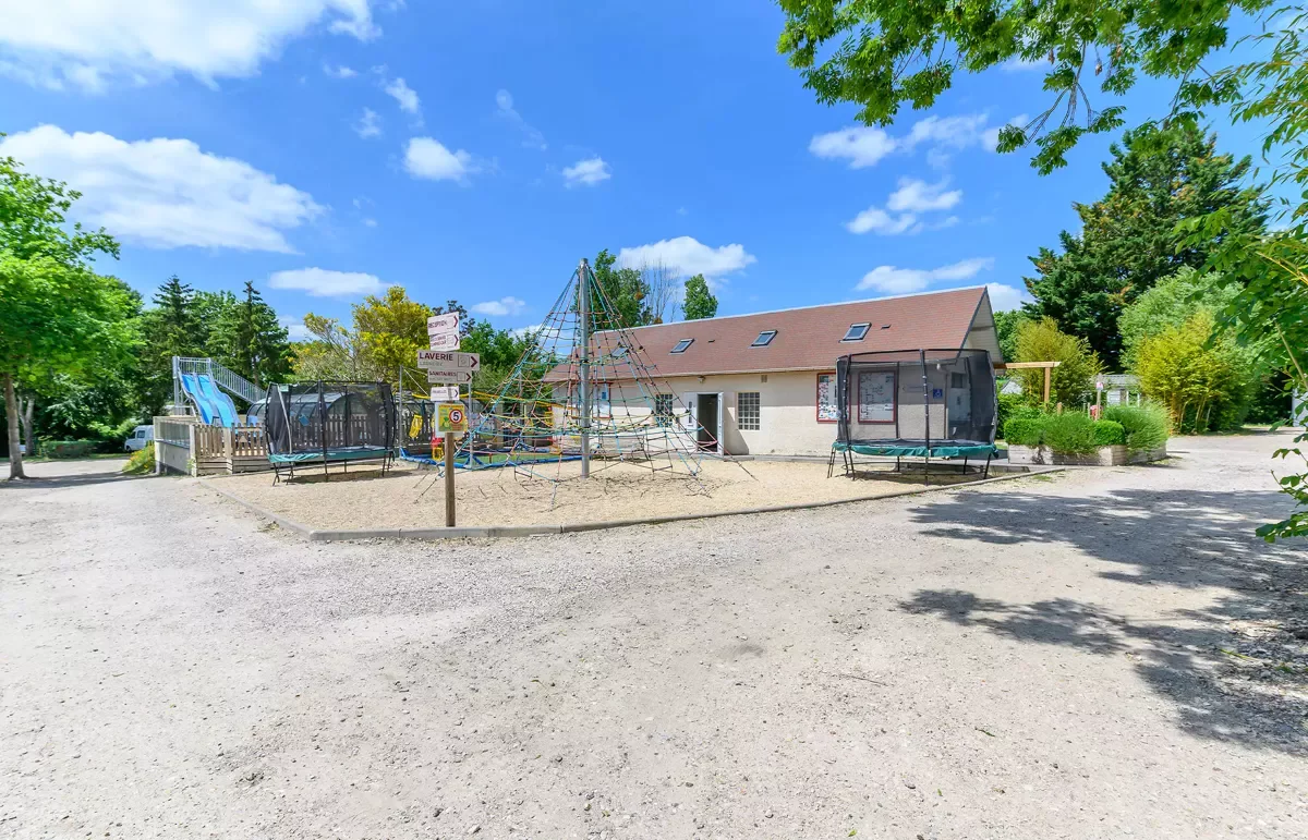 Camping de la Trye - Aire de jeux.webp