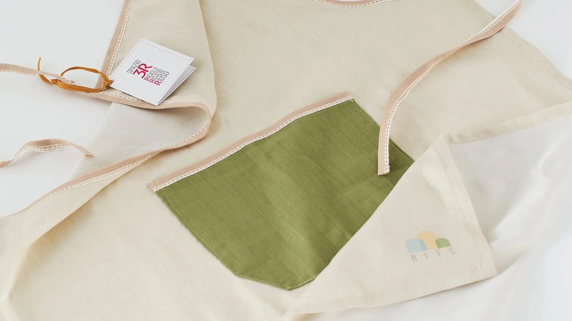 The apron - Spazio 3R // Il grembiule - Spazio 3R