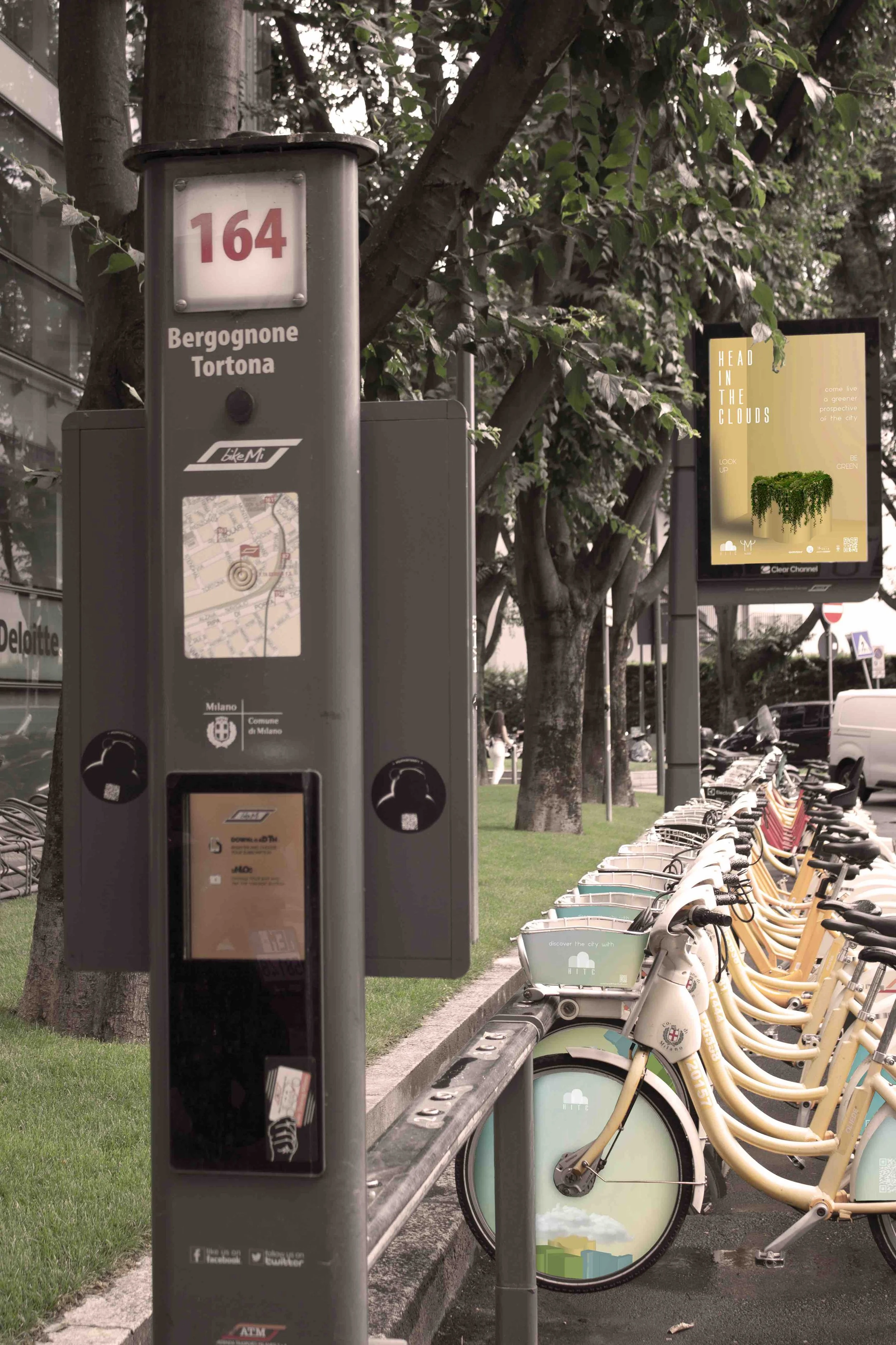 bike stazione.jpg