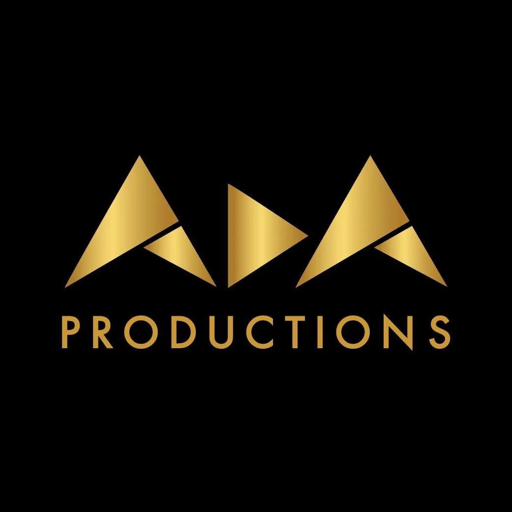 PHOTO-2025-11-29-20-01-00 20.jpg