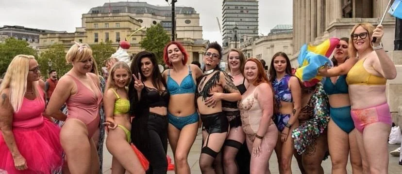 PHOTO-2025-11-29-20-01-01 10.jpg