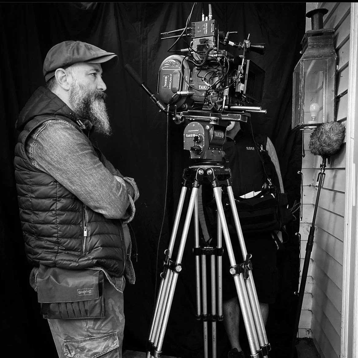 PHOTO-2025-11-29-20-01-01 7.jpg