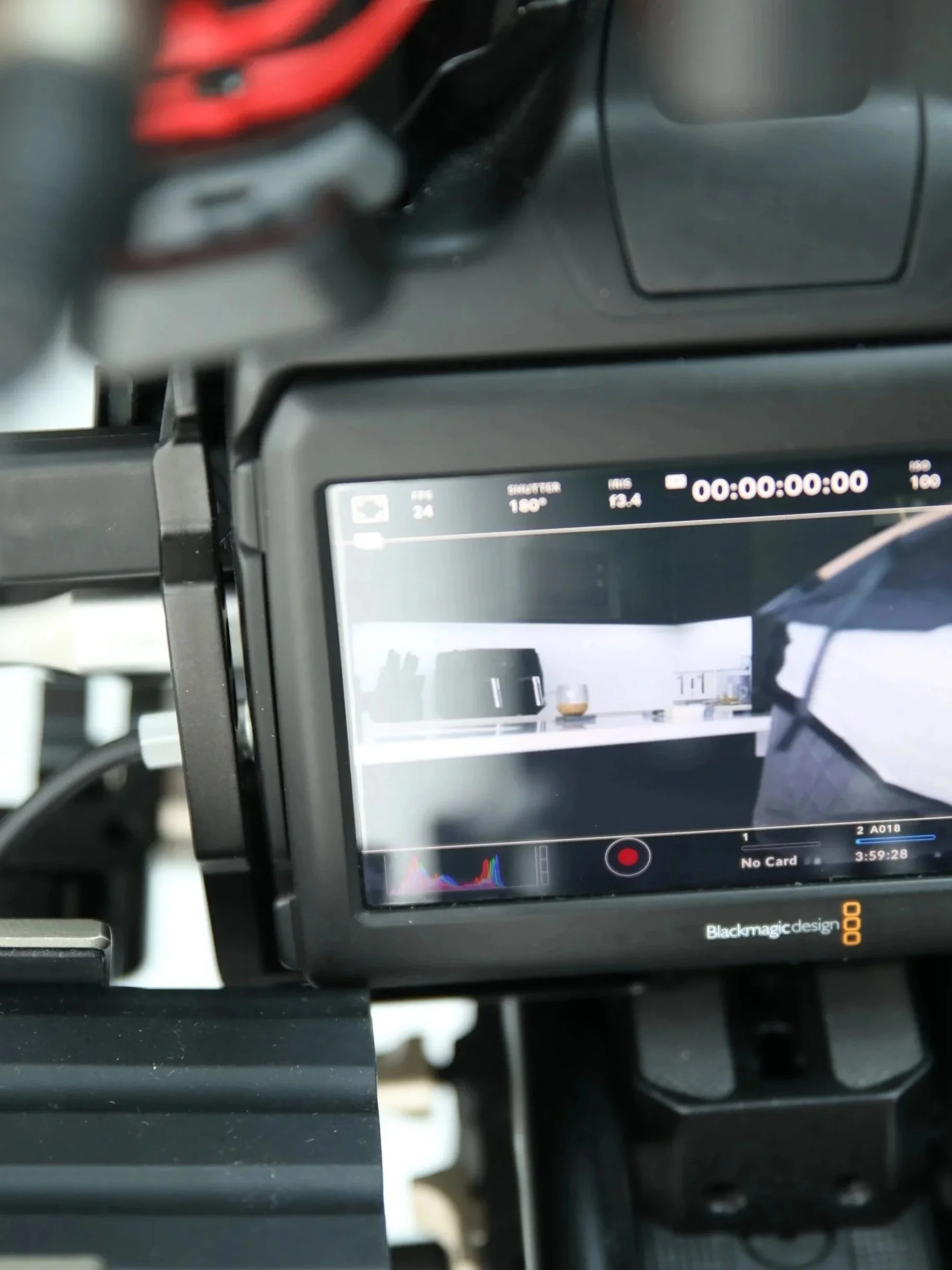 S1 | E1 : THE DEATH OF THE POST