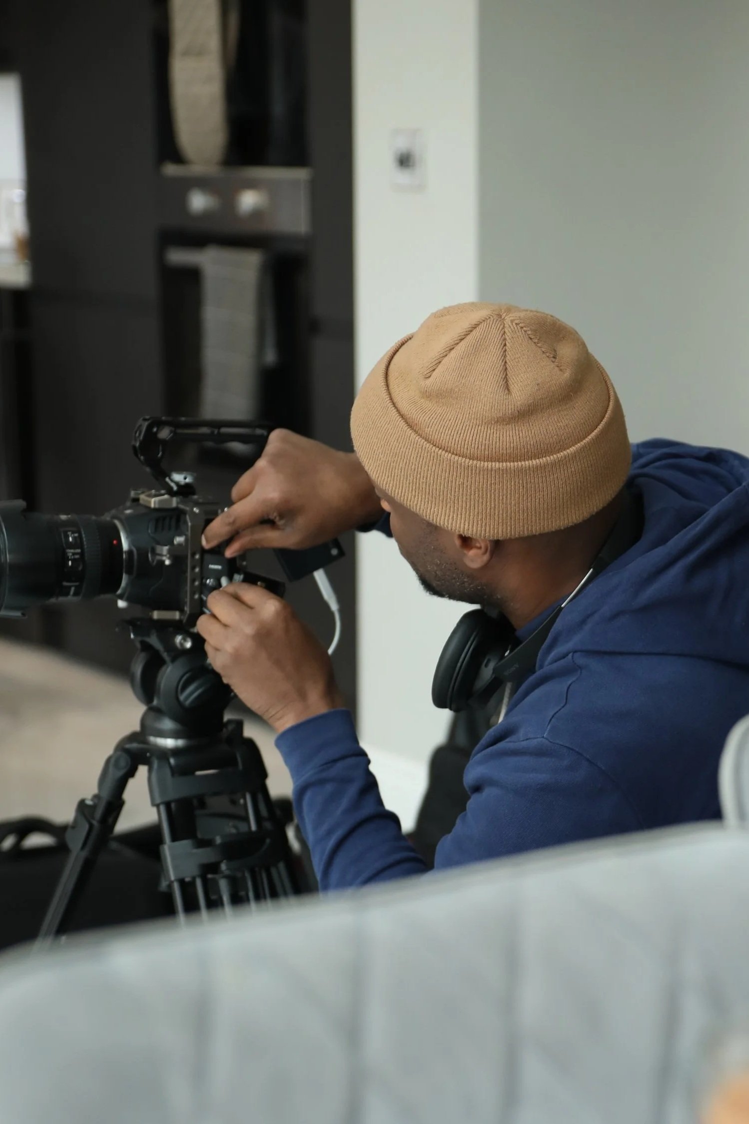 S1 | E3 : THE HUMAN ELEMENT