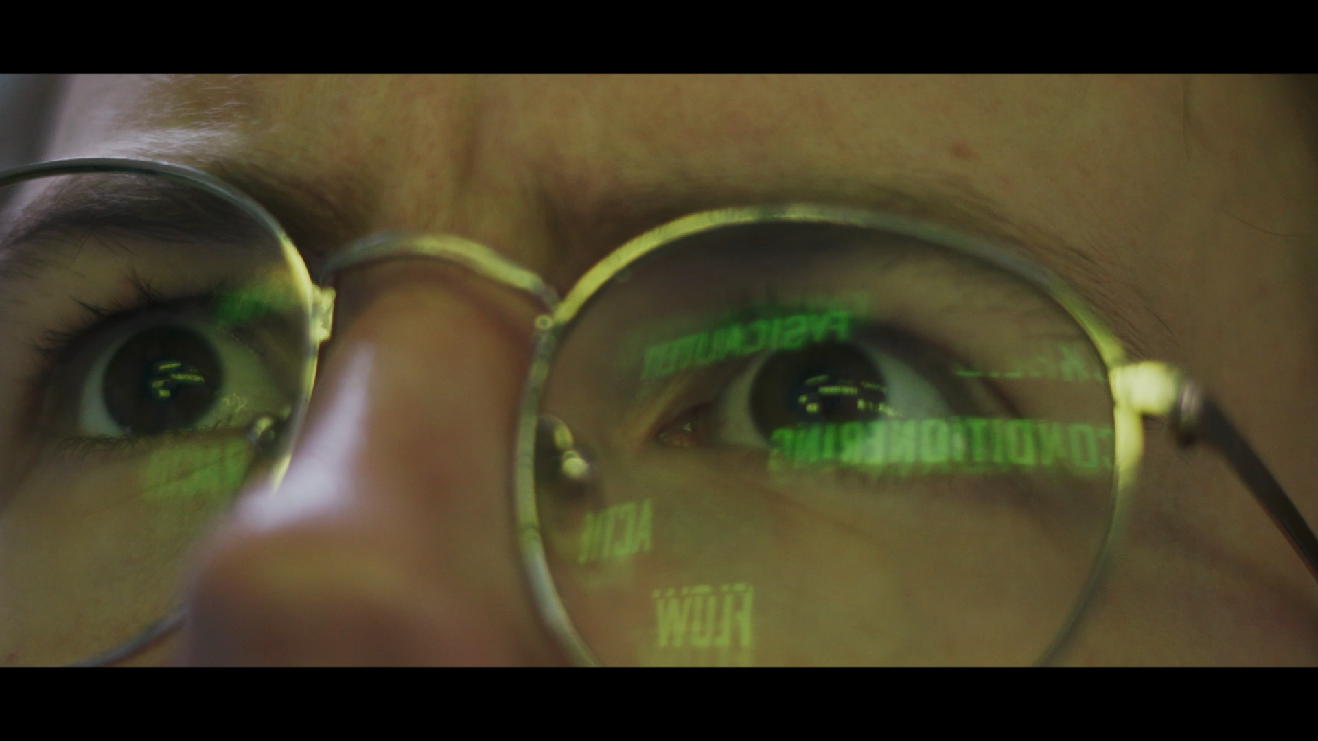 Filmmaking reel.00_01_22_08.Still001.png