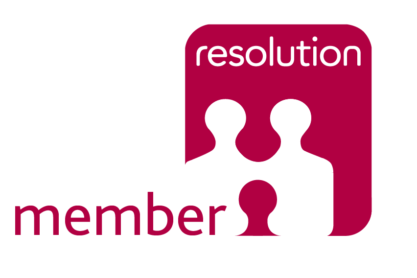 Logo with stylized figures and the words 'resolution member'