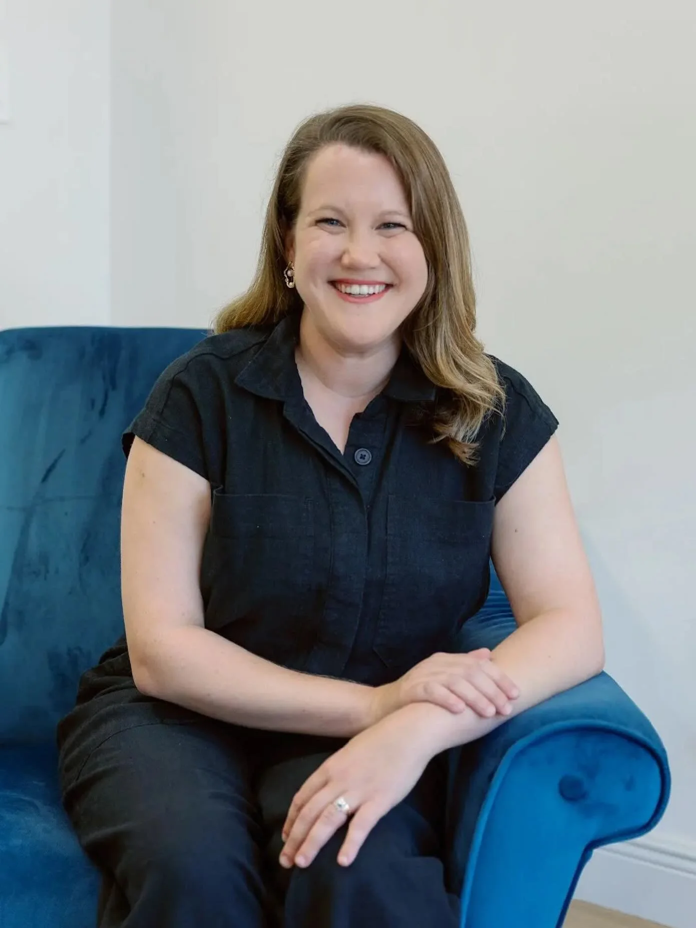 We&rsquo;re so excited to welcome Meredith Mechanik, RCSWI, to our team! 

Meredith is passionate about creating a safe, inclusive space where everyone feels welcome. She has experience working with kids, young adults, parents, and the LGBTQ+ communi