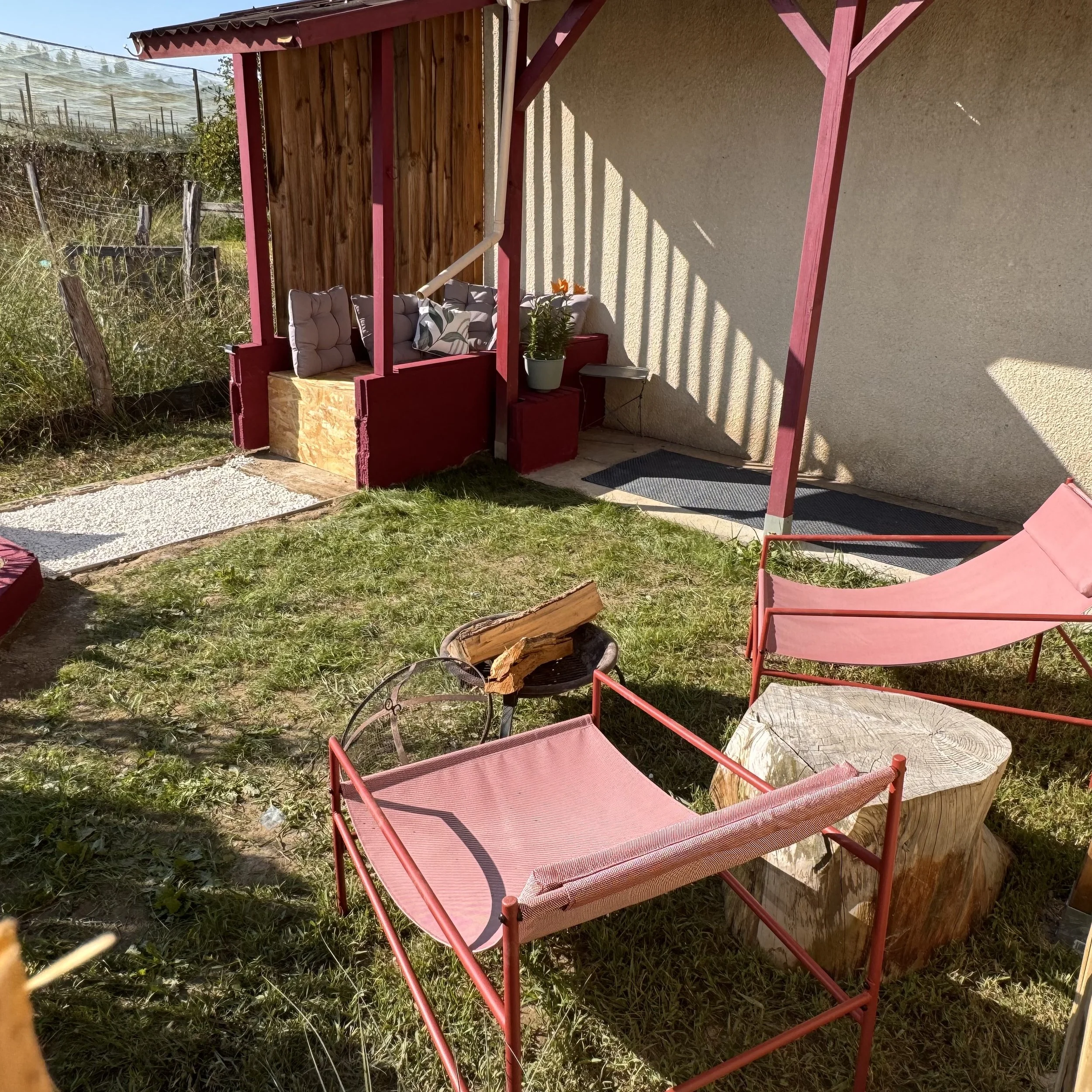 terrasse maison akaza location de vacances gîte vallée du kiwi Sud Landes Pays Basque Béarn Peyrehorade