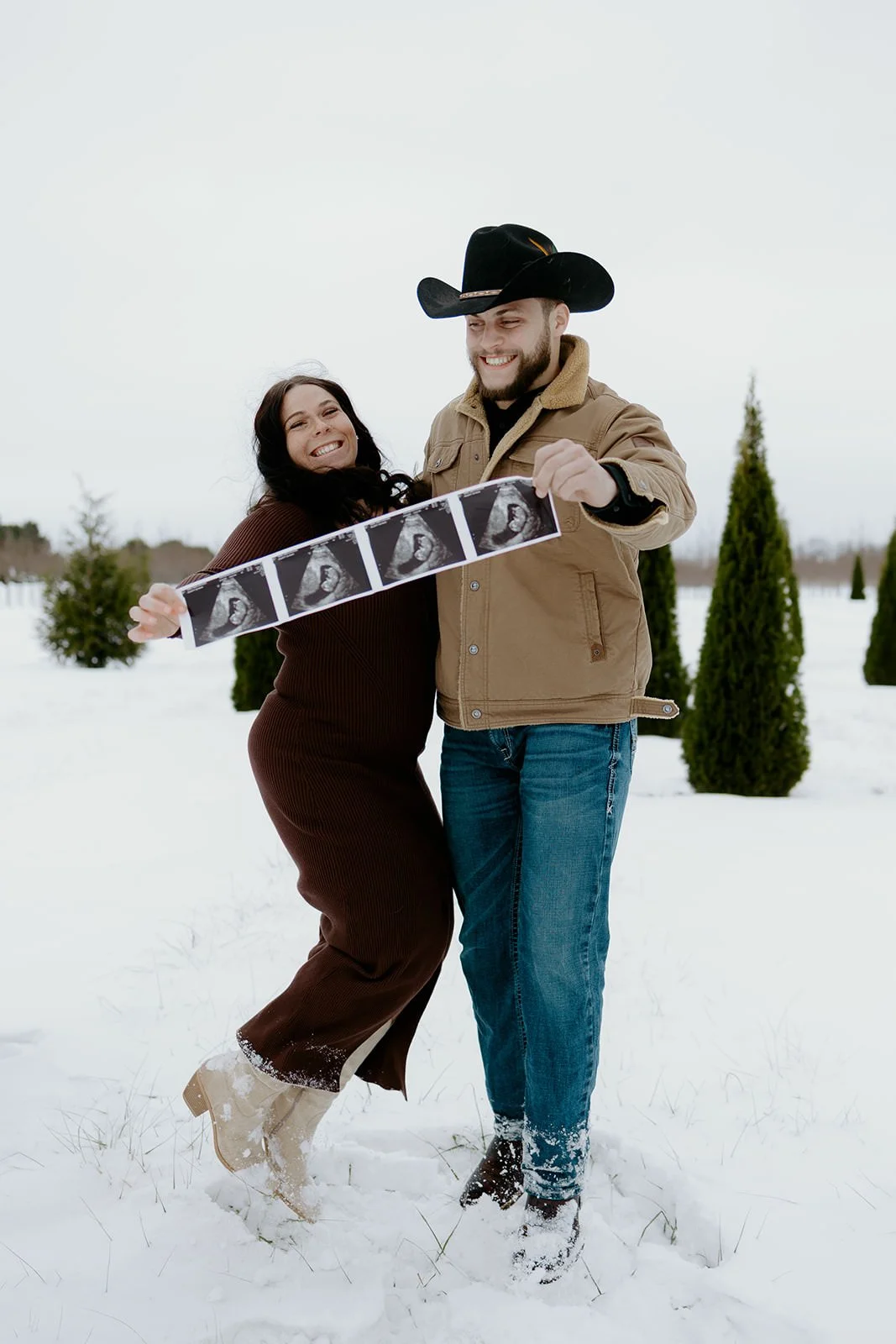 12.6.2025 - Grace & Jake Baby Announcement-33.jpg