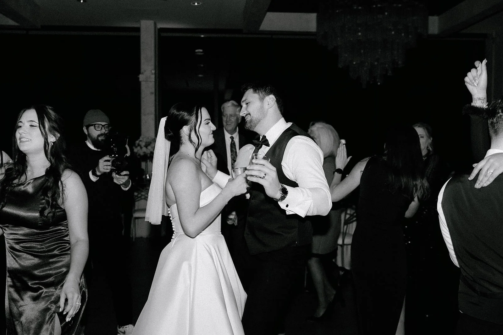 ashley-and-cole-wedding-sky-on-nine-rosemont-illinois-142.jpg