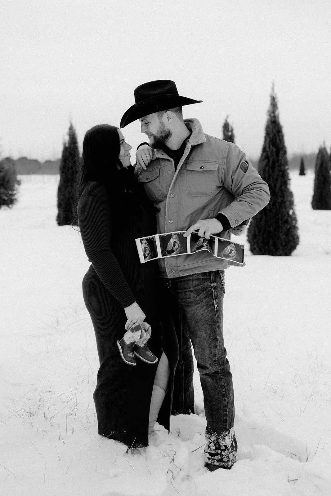 12.6.2025 - Grace & Jake Baby Announcement-2.jpg