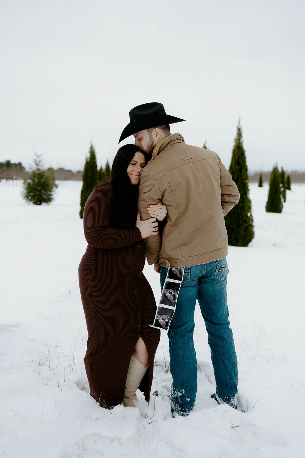 12.6.2025 - Grace & Jake Baby Announcement-13.jpg