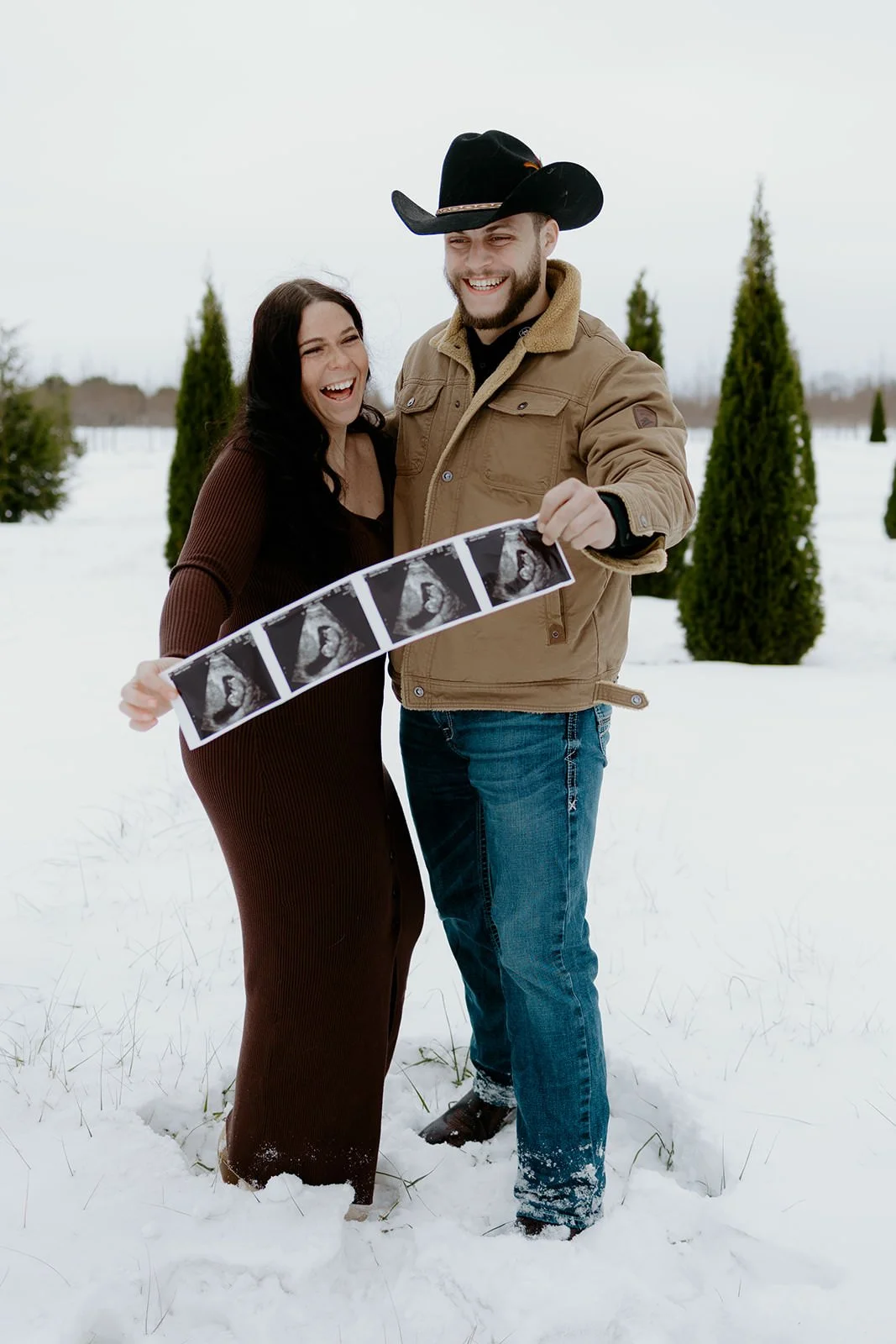 12.6.2025 - Grace & Jake Baby Announcement-35.jpg
