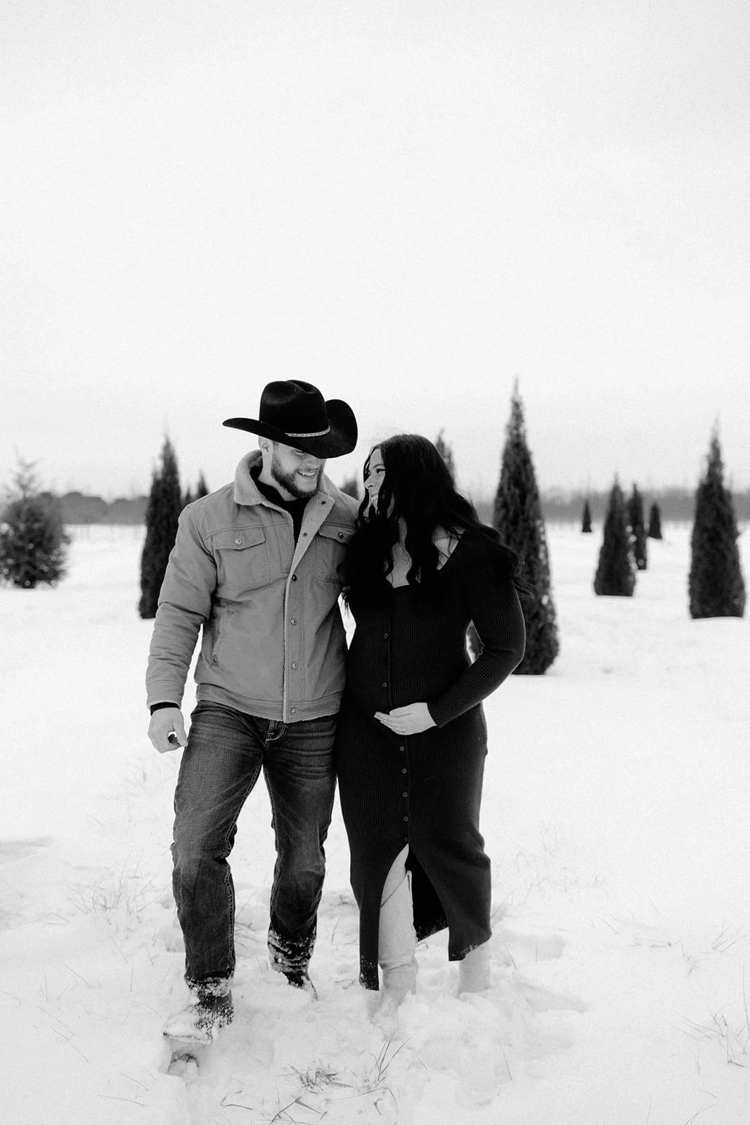 12.6.2025 - Grace & Jake Baby Announcement-60.jpg