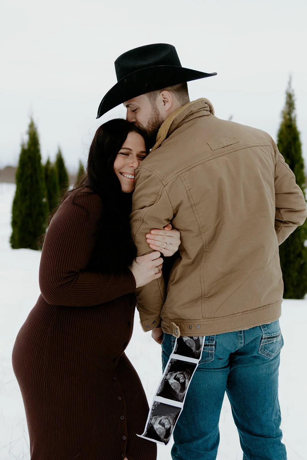 12.6.2025 - Grace & Jake Baby Announcement-15.jpg