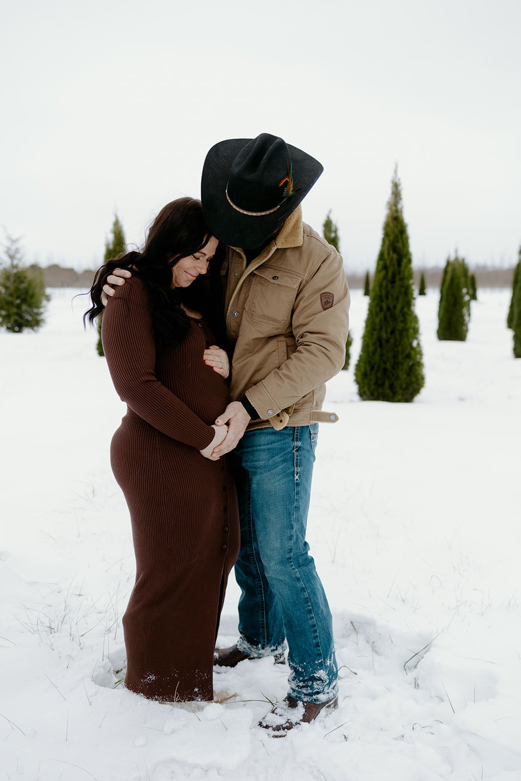 12.6.2025 - Grace & Jake Baby Announcement-43.jpg