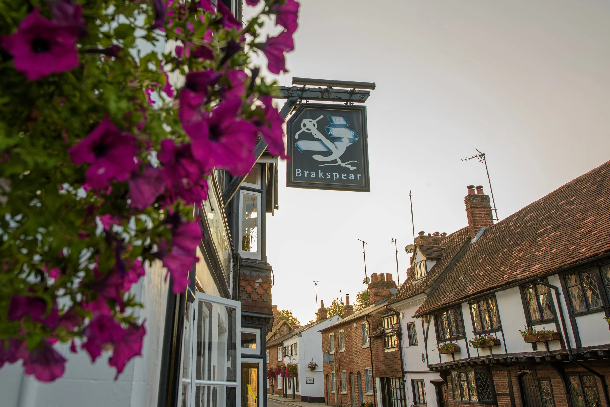 Seasonal dishes enjoyed at a traditional Brakspear pub in a picturesque village setting
