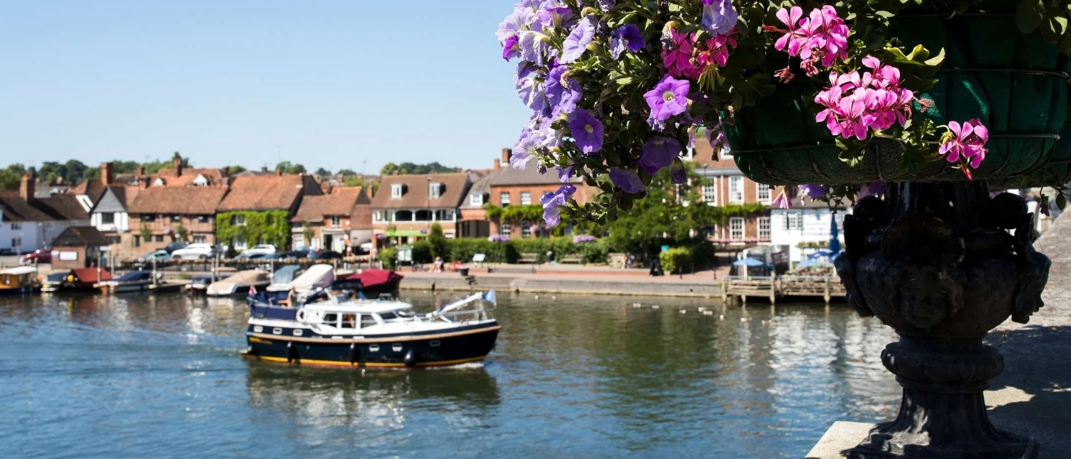 Pubs for Henley Regatta