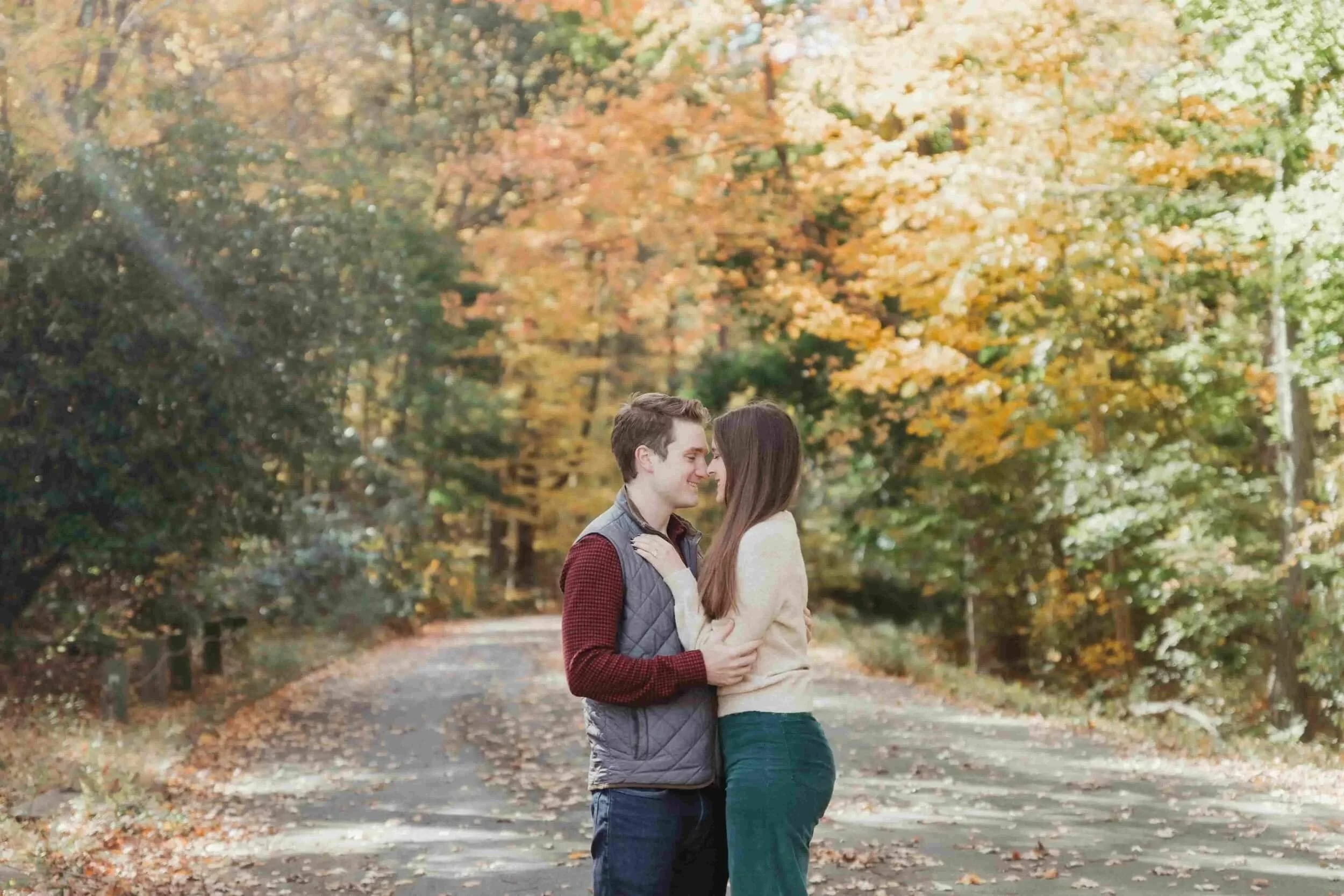 7 Gorgeous Winter Engagement Photo Outfits in Milford, Connecticut