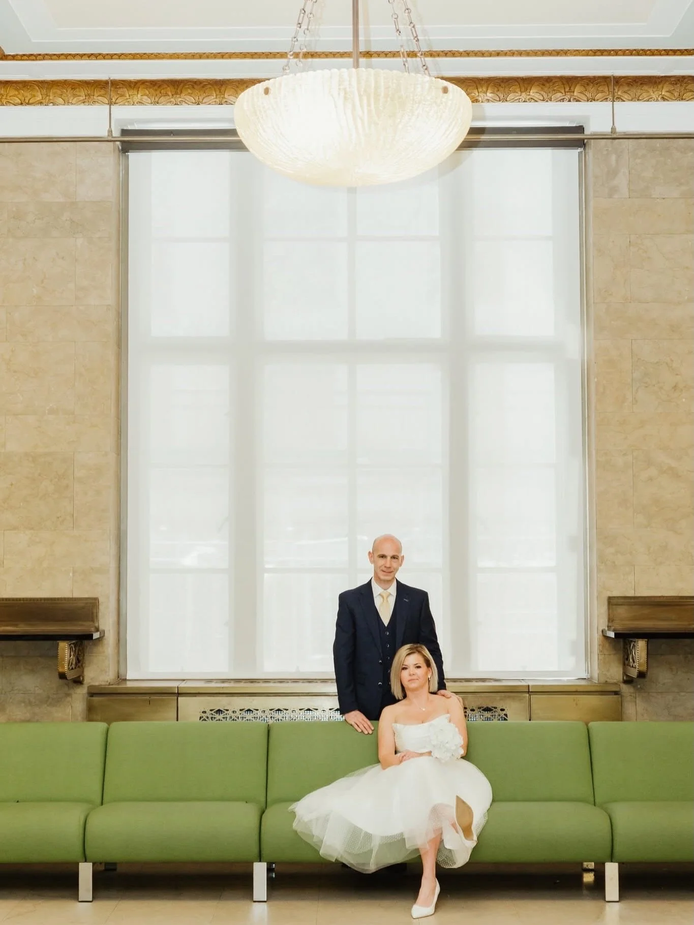 💚🤍 
#nycweddingphotography #nycelopementphotographer #nycityclerkweddings #manhattancityhall #nycbridestobe